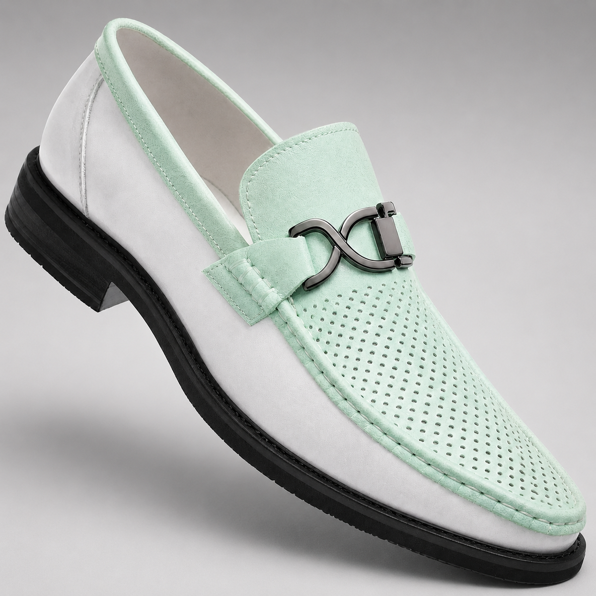 Men's Leather Loafers – Slim Fit with Metal Detail