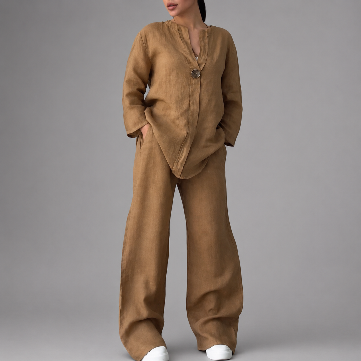 Women's Linen Summer Outfit – Soft Fabric with Stylish Button Accents