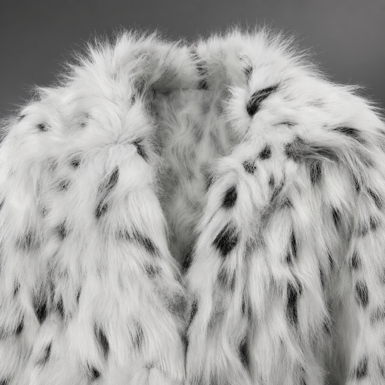 Women's Medium Long Faux Fur Coat – Spotted Design with Long Sleeves