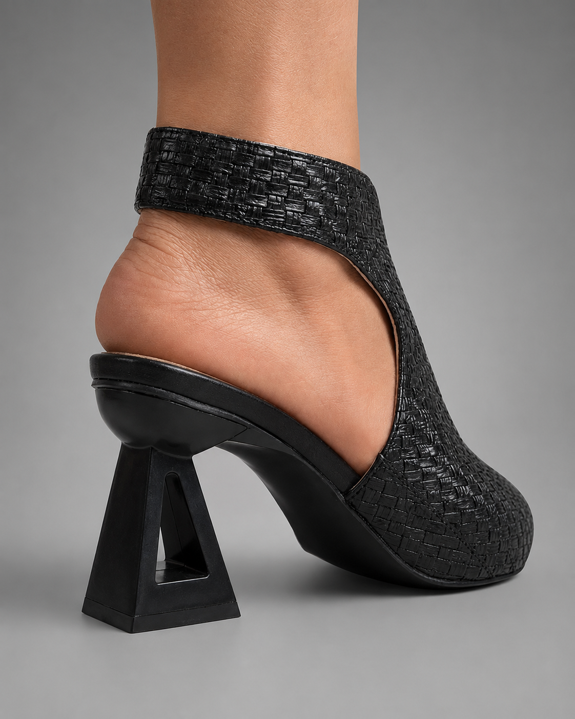 Woven Women's Sandals | Braided Design with Stable Heel for Comfort and Style 8