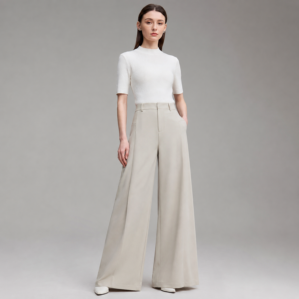 Women's Lightweight Linen Wide Leg Pants – Loose Fit with Pleated Design