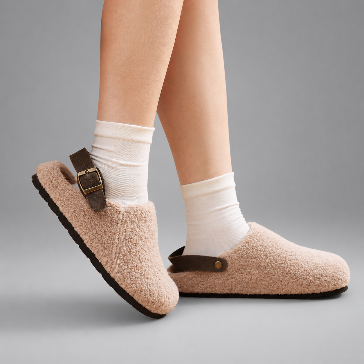 Women's Faux Fur Clogs Slippers – Adjustable Strap with Arch Support