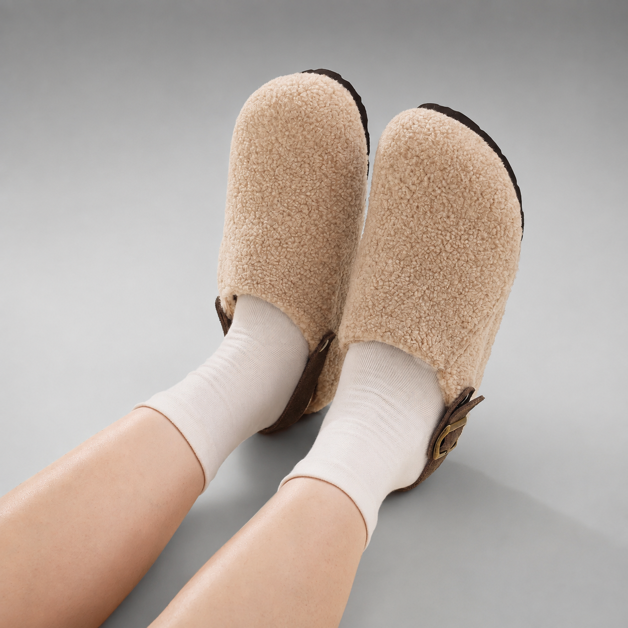 Women's Faux Fur Clogs Slippers – Adjustable Strap with Arch Support