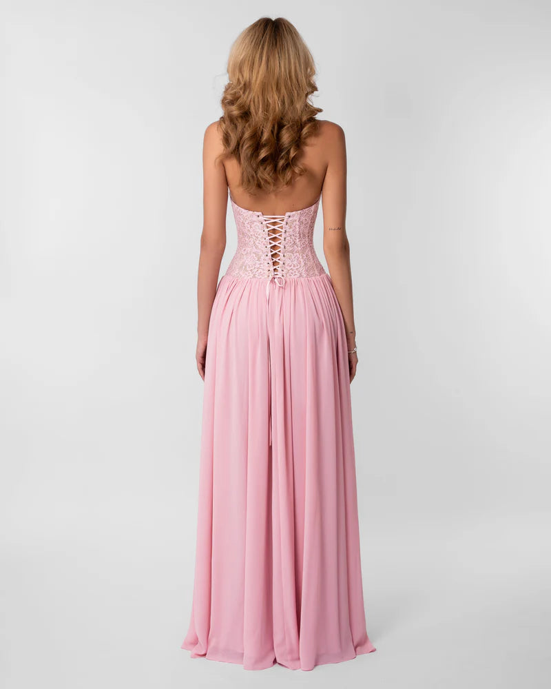 Women's Lace Maxi Dress – Halter Neckline with Corset-Inspired Fit